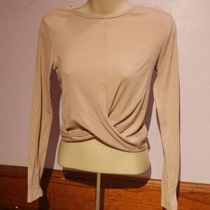 Knotted pink long sleeve